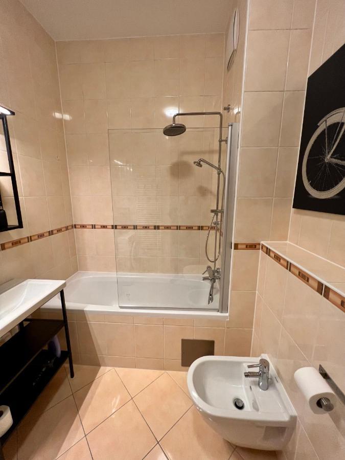 Condo Casa Di Olivia Maribor Bagian luar foto