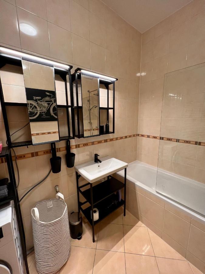 Condo Casa Di Olivia Maribor Bagian luar foto